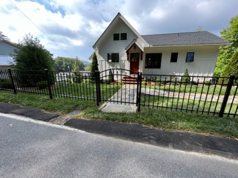 Aluminum and Steel Fence in Western NC
