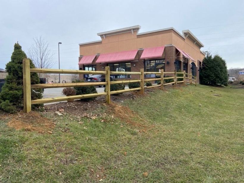Commercial Fencing by Mountain Fence and Deck