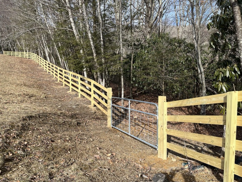 Custom Fence installed by Mountain Fence & Deck in the High Country, NC