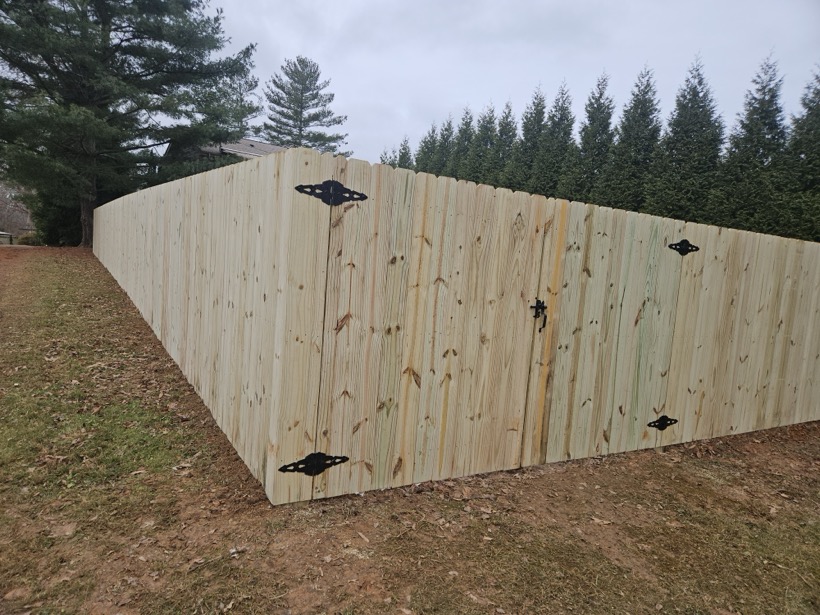 Privacy Fence built by Mountain Fence & Deck in Western North Carolina