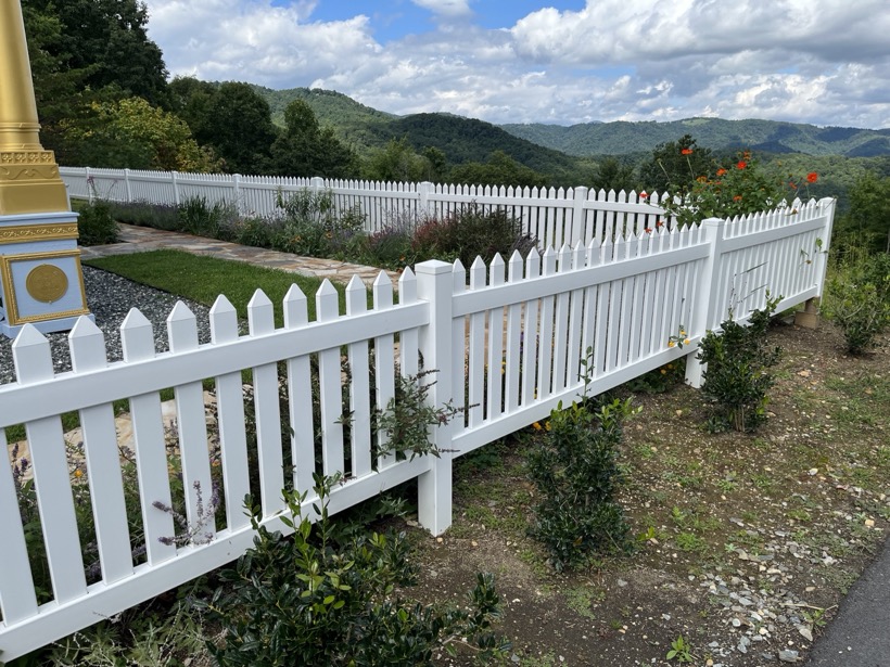 Fence and deck work in Boone